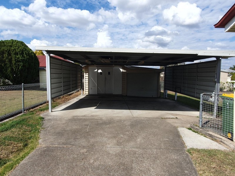 26 Crown Street, Silkstone QLD 4304