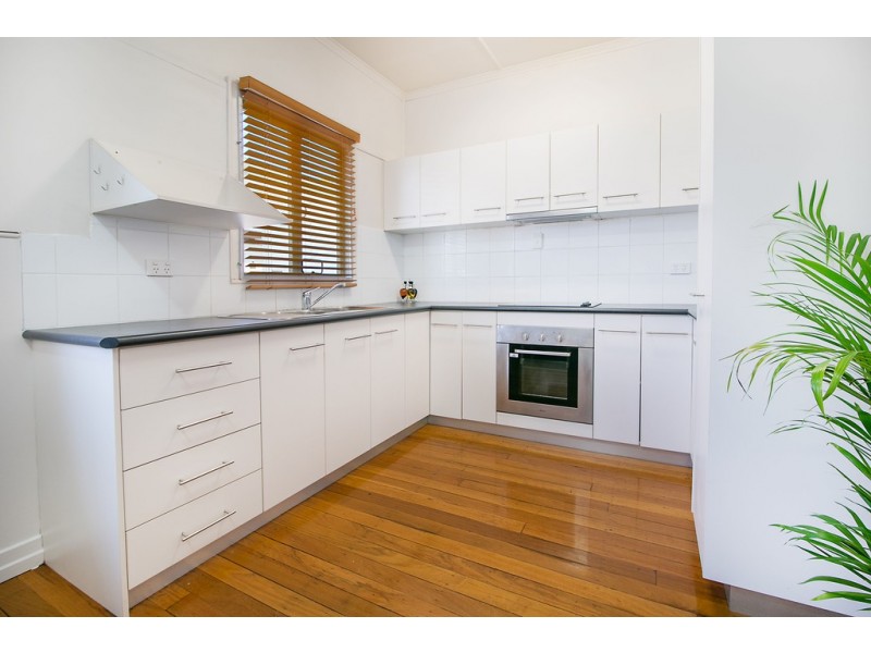 9 Spengler Street, East Ipswich QLD 4305