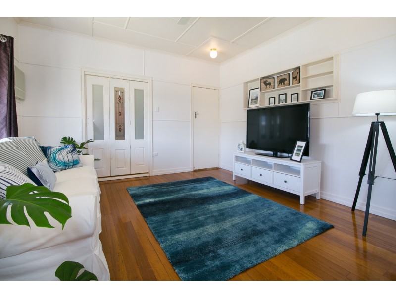 9 Spengler Street, East Ipswich QLD 4305