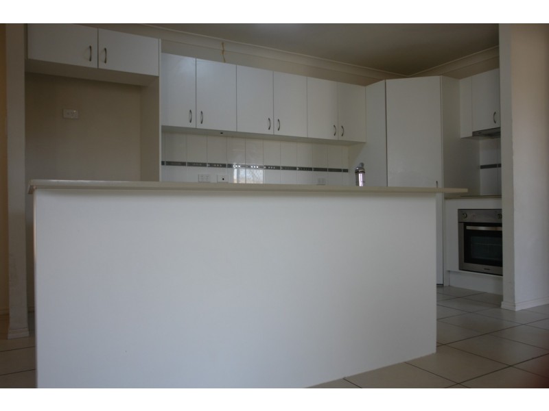 9 Neumann Place, Leichhardt QLD 4305