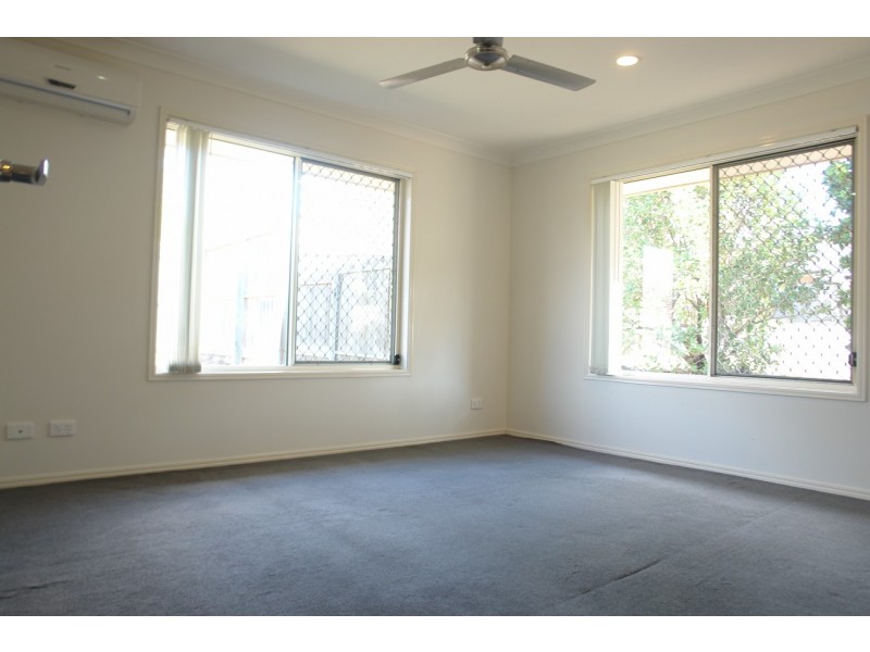 9 Neumann Place, Leichhardt QLD 4305