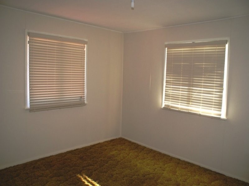 25 Holt Street, Brassall QLD 4305