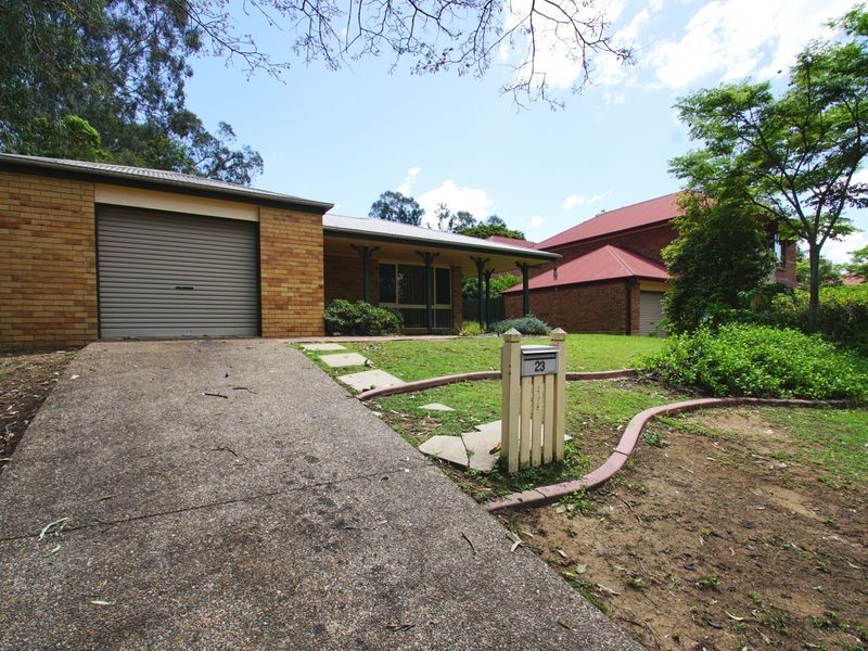 23 John Staines Crescent, North Ipswich QLD 4305
