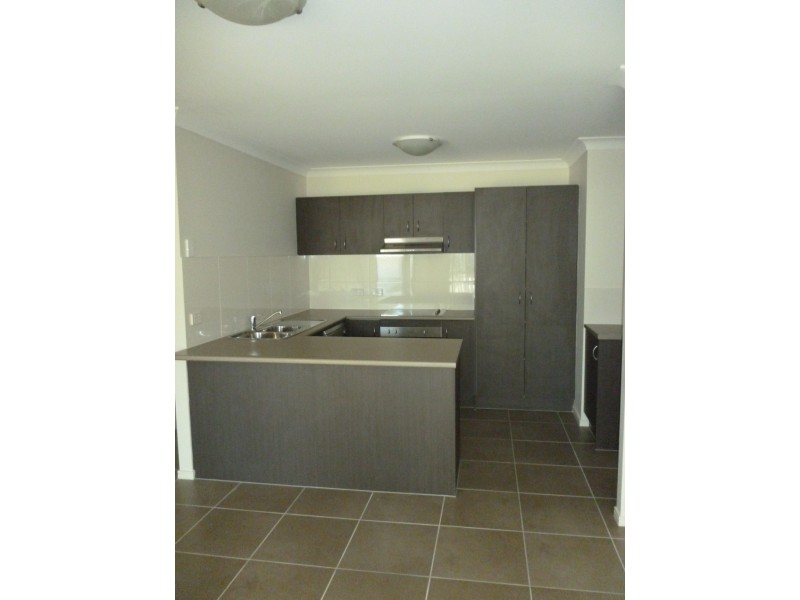 1/23 Knightsbridge Drive, Chuwar QLD 4306