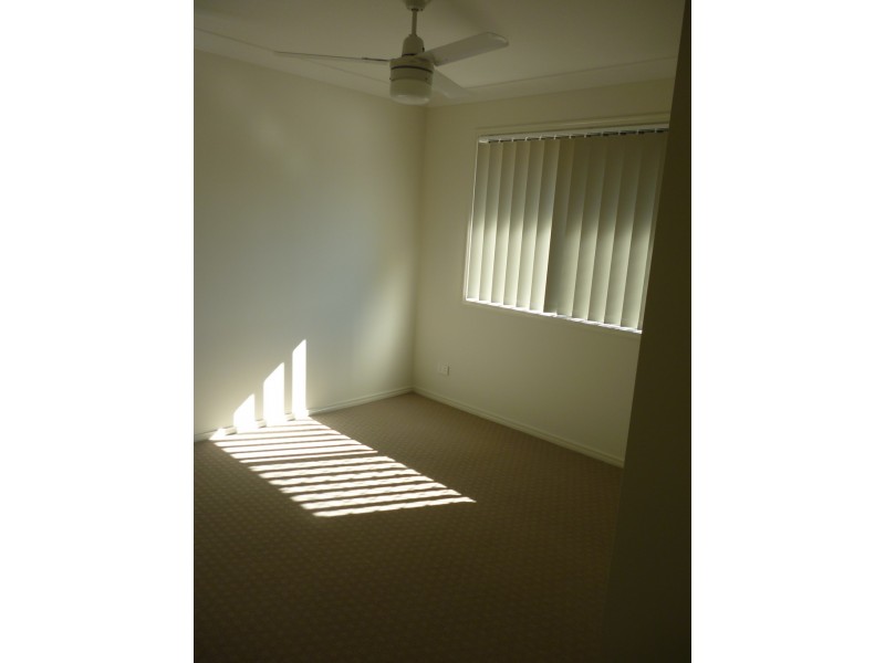 1/23 Knightsbridge Drive, Chuwar QLD 4306