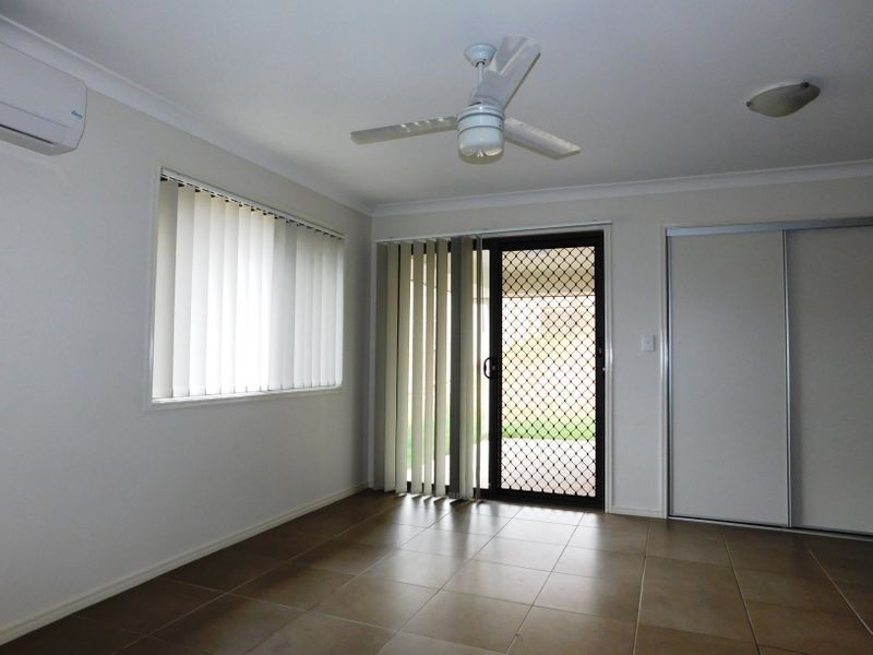 2/23 Knightsbridge Drive, Chuwar QLD 4306