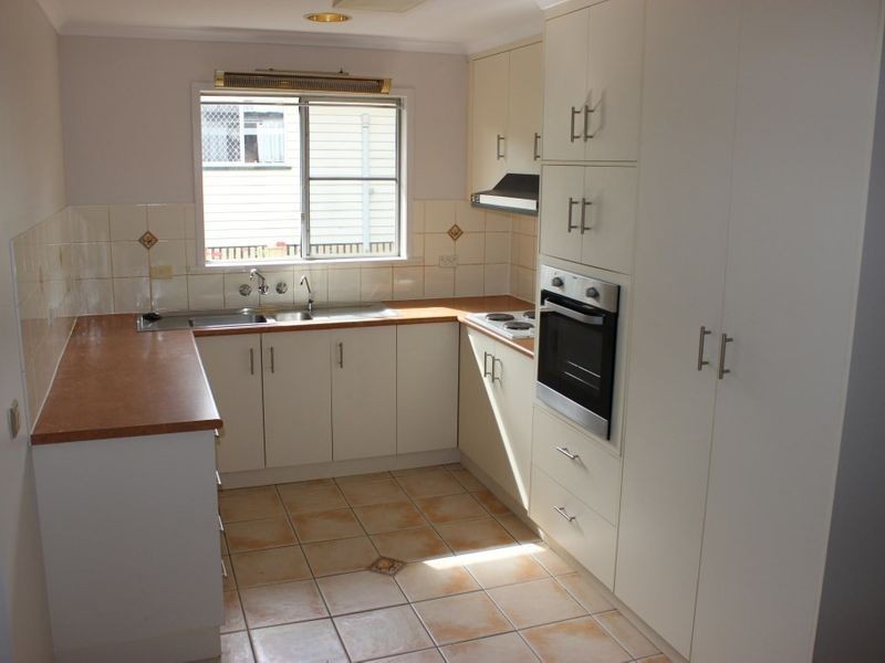 1/12 Stephenson Street, Sadliers Crossing QLD 4305