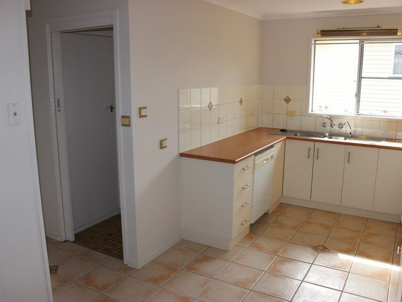 1/12 Stephenson Street, Sadliers Crossing QLD 4305