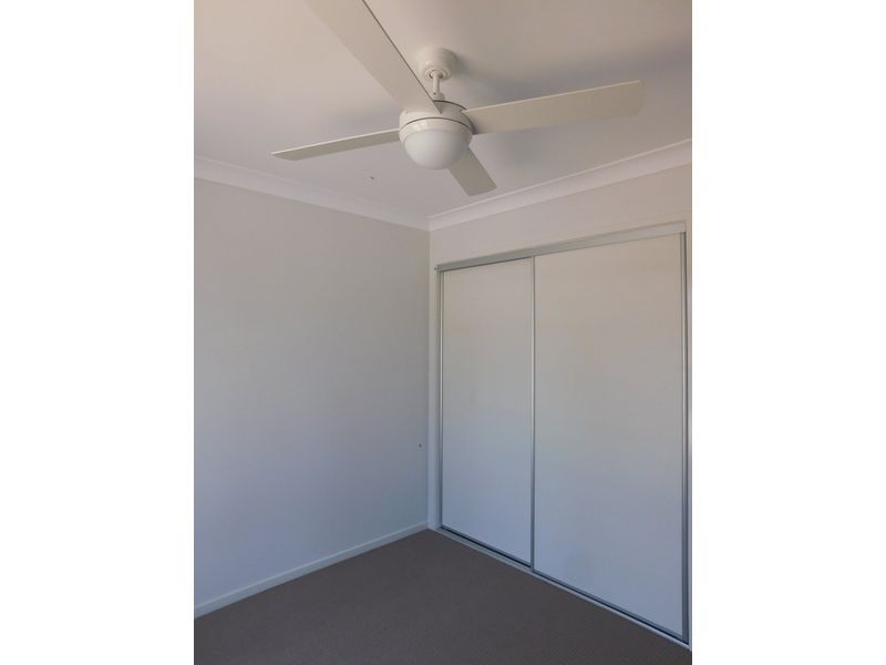 2/26 Knightsbridge Drive, Chuwar QLD 4306
