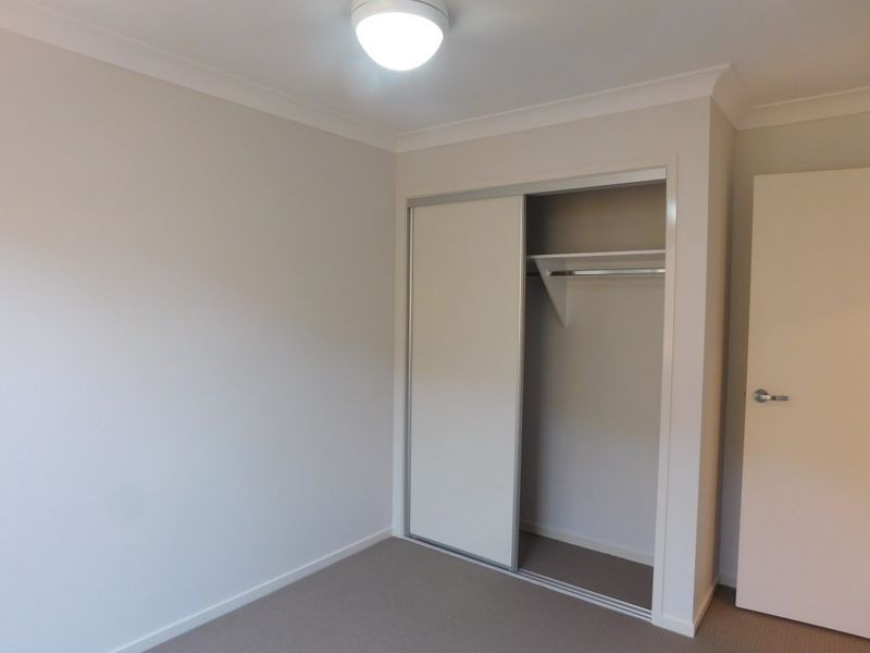 2/26 Knightsbridge Drive, Chuwar QLD 4306