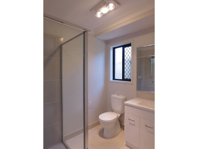 2/26 Knightsbridge Drive, Chuwar QLD 4306