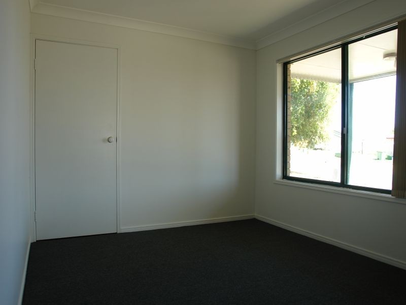6 Morris Street, Flinders View QLD 4305