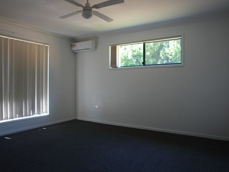6 Morris Street, Flinders View QLD 4305