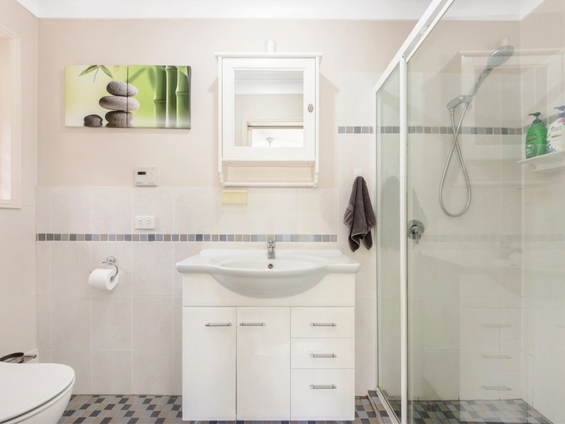 3 Kerr Court, Brassall QLD 4305