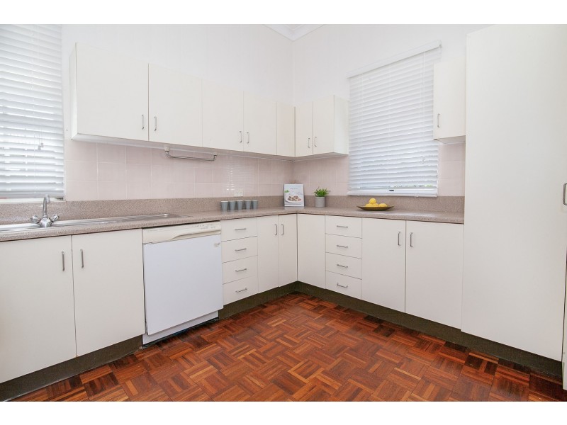 1 Delacy Street, North Ipswich QLD 4305