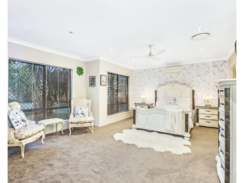 22 Donald Place, Brassall QLD 4305