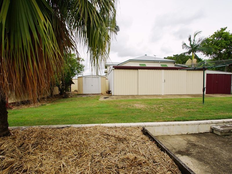 125 Glebe Road, Silkstone QLD 4304