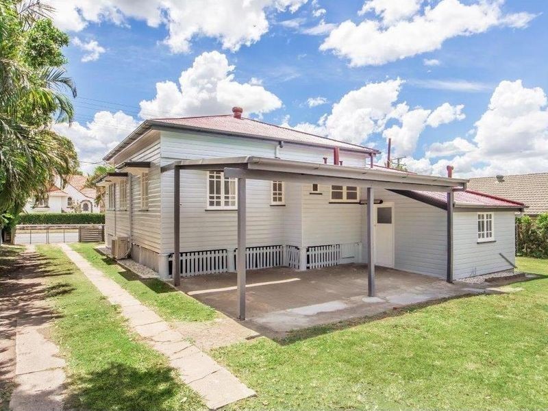 89 Brisbane Road, Newtown QLD 4305
