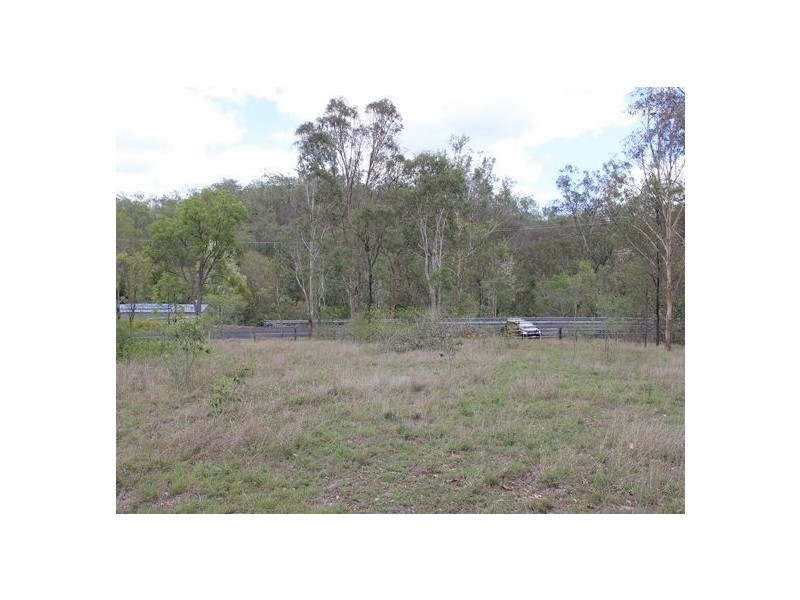 198 Wivenhoe Somerset Road, Split Yard Creek QLD 4306