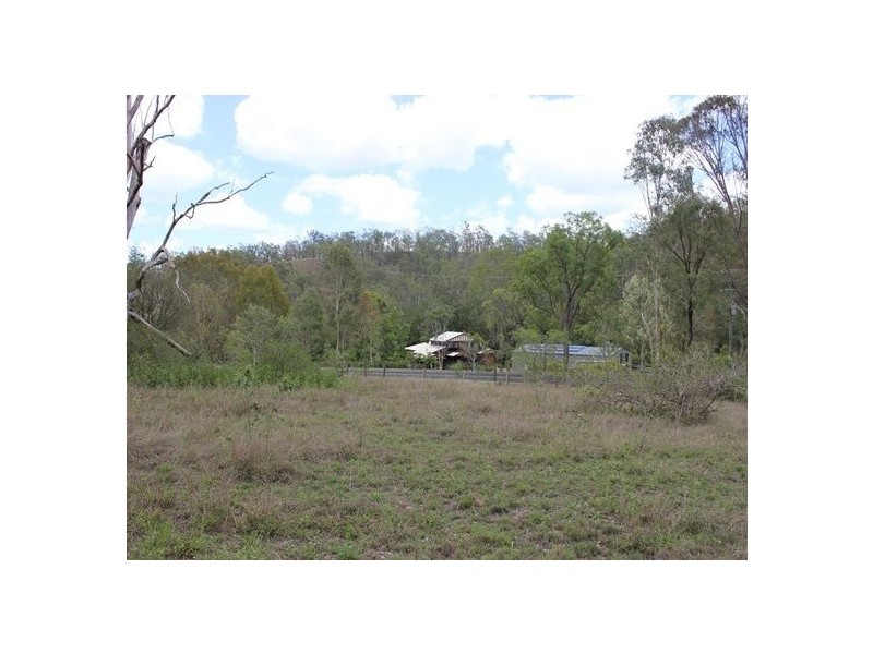198 Wivenhoe Somerset Road, Split Yard Creek QLD 4306