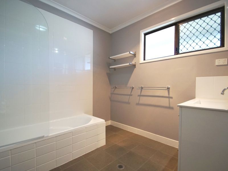 19 Beechwood Drive, Yamanto QLD 4305