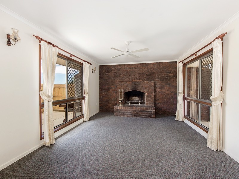 12 Levi Street, Ripley QLD 4306