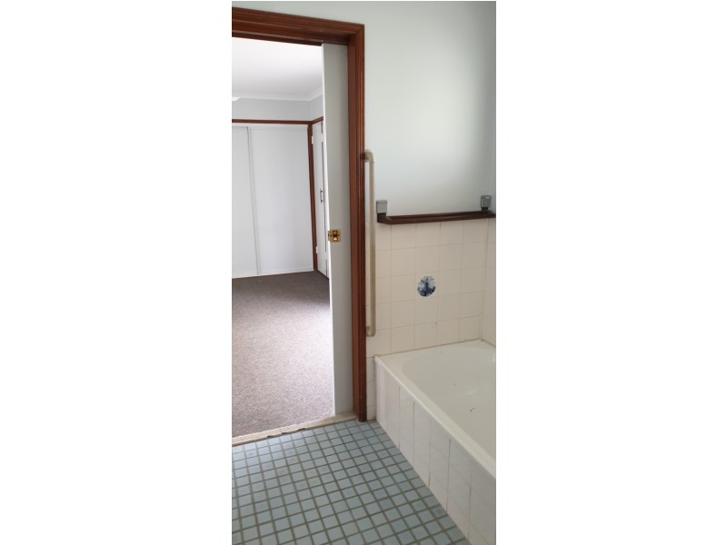 12 Levi Street, Ripley QLD 4306