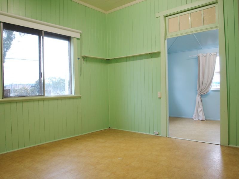 13 Brisbane Road, Ebbw Vale QLD 4304