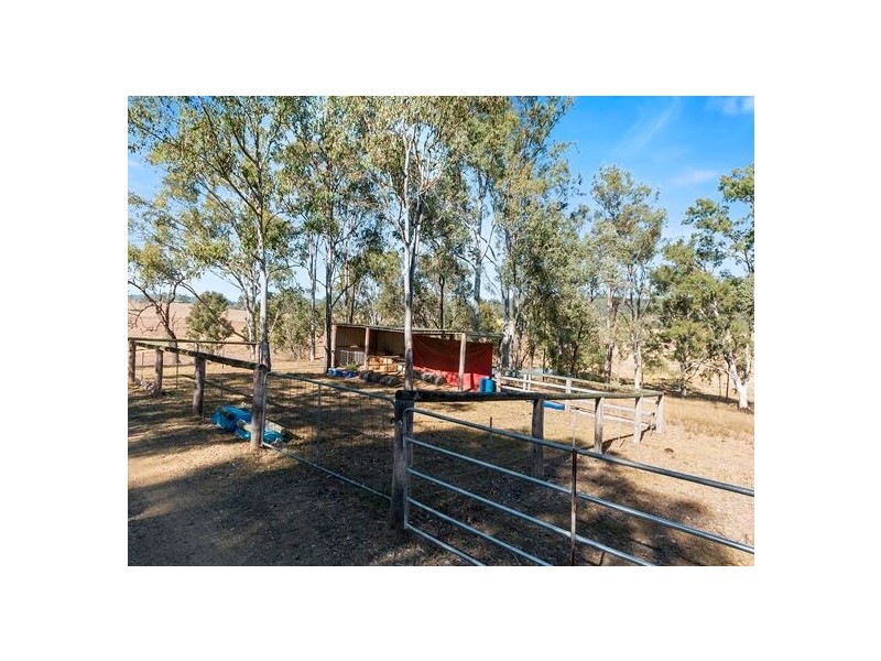 1242 Ripley Road, South Ripley QLD 4306