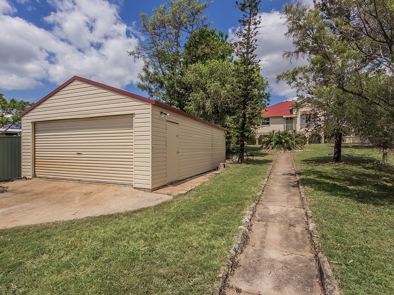 32 Waterworks Road, Brassall QLD 4305