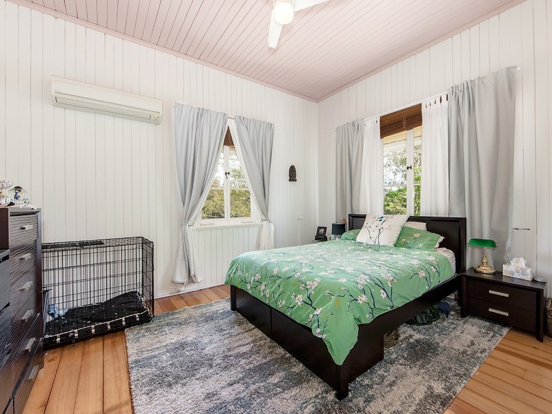 32 Waterworks Road, Brassall QLD 4305