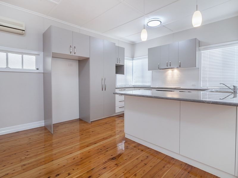 14 Margaret Street, Booval QLD 4304