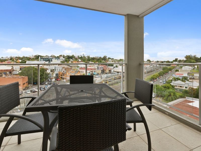 607/11 Ellenborough Street, Woodend QLD 4305