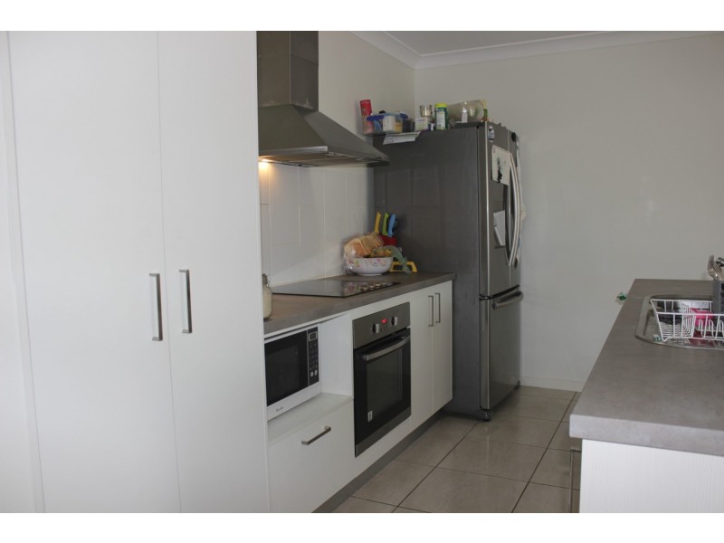 29 Tawney Street, Lowood QLD 4311