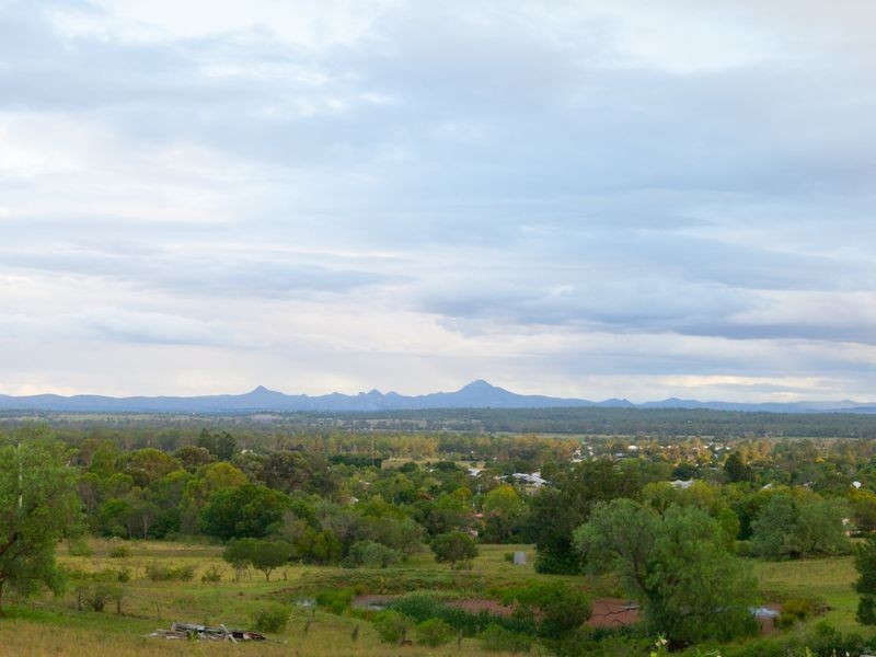 48 Upper John Street, Rosewood QLD 4340