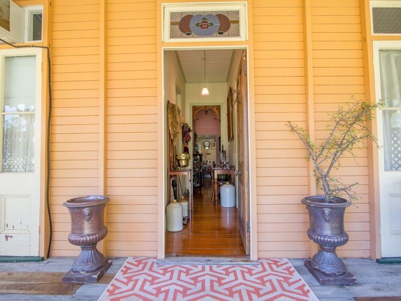 38 Leonard Street, Yamanto QLD 4305