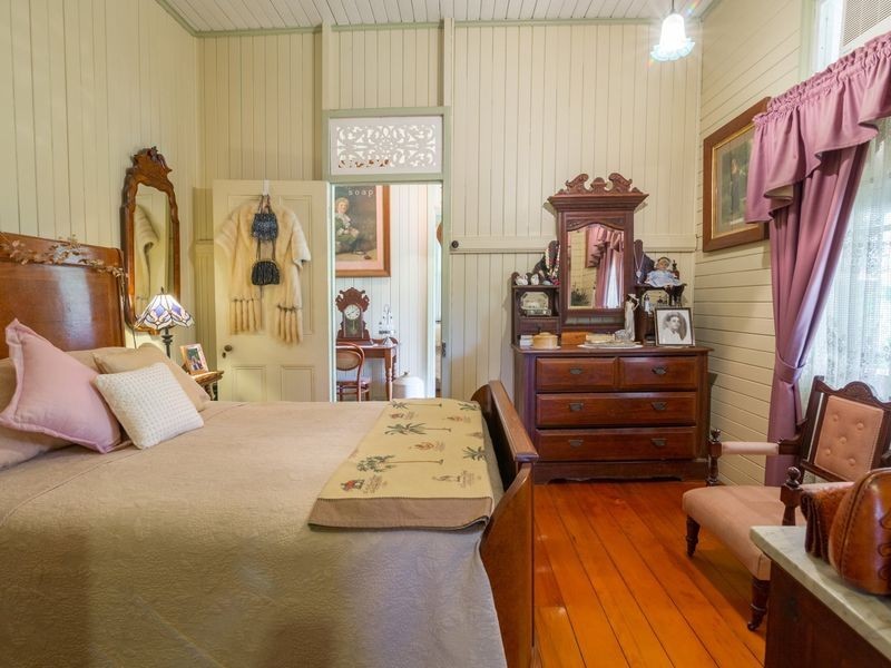 38 Leonard Street, Yamanto QLD 4305