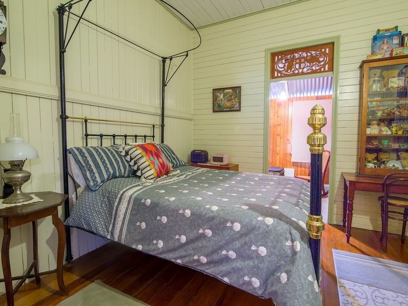 38 Leonard Street, Yamanto QLD 4305