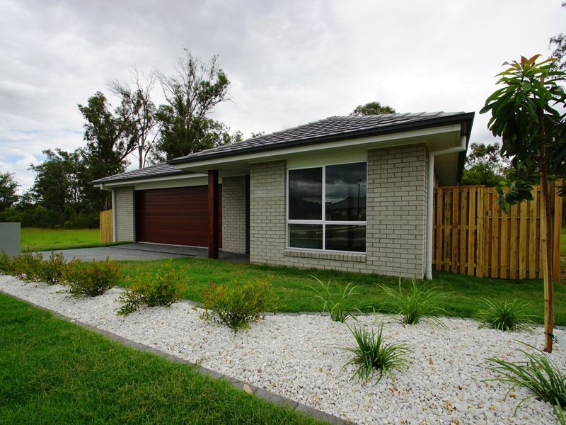 12 Philip Street, Rosewood QLD 4340