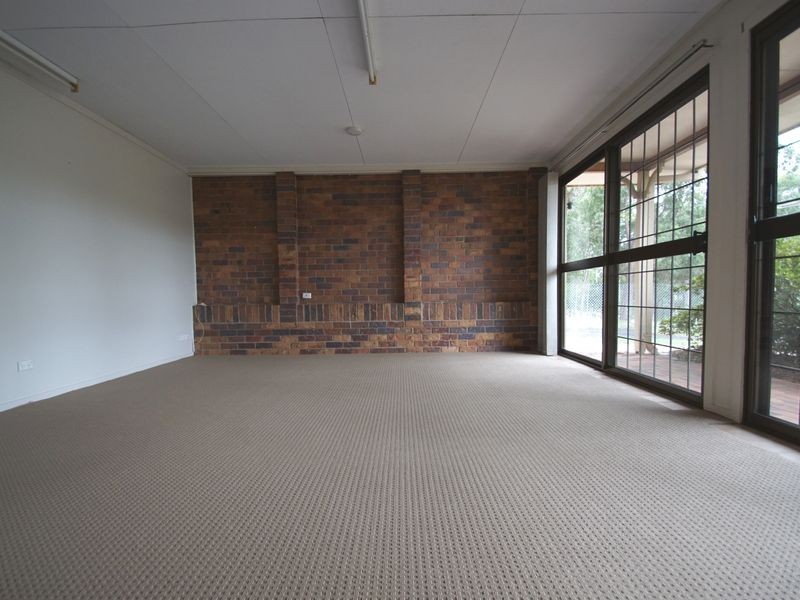 274 Mount Crosby Road, Chuwar QLD 4306