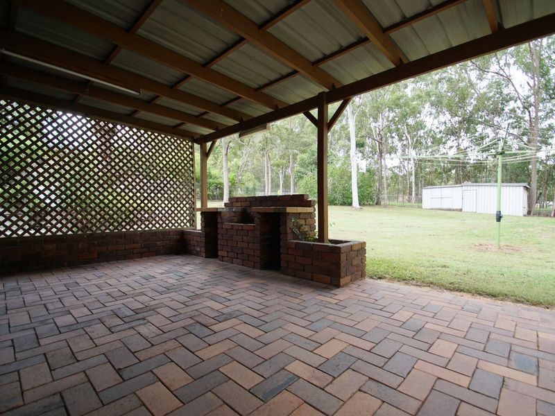 274 Mount Crosby Road, Chuwar QLD 4306