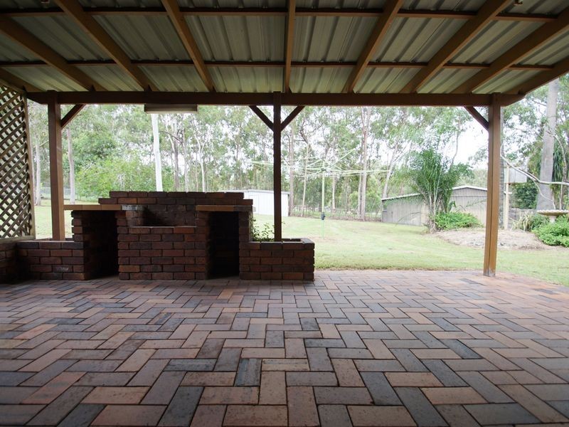 274 Mount Crosby Road, Chuwar QLD 4306