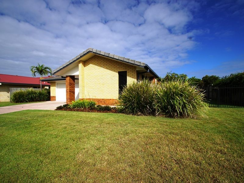 8 Harland Court, Brassall QLD 4305