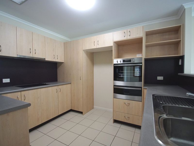 8 Harland Court, Brassall QLD 4305