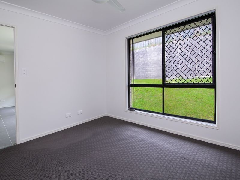 2/22 Nelson Circuit, Brassall QLD 4305