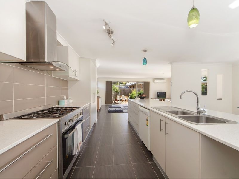 32 Sydney Street, Brassall QLD 4305