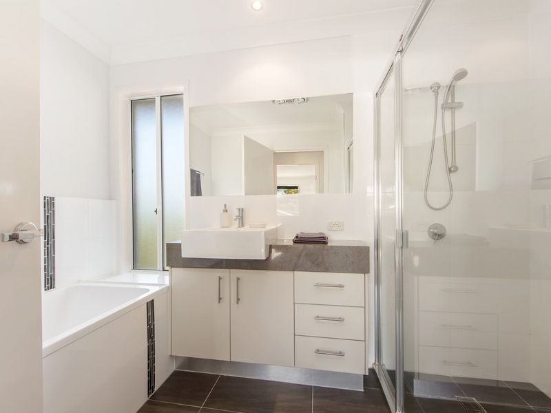 32 Sydney Street, Brassall QLD 4305