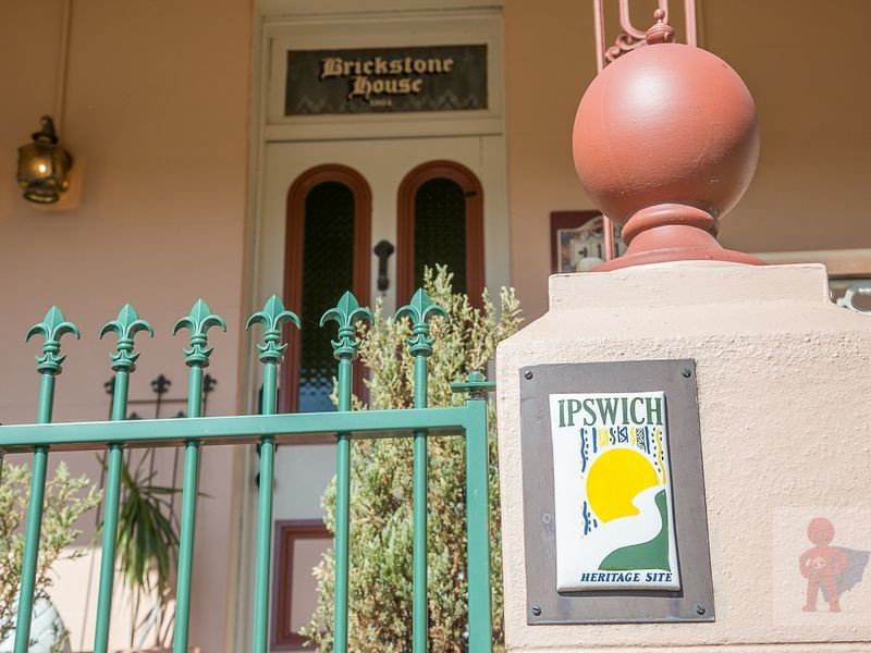 11 Murphy Street, Ipswich QLD 4305