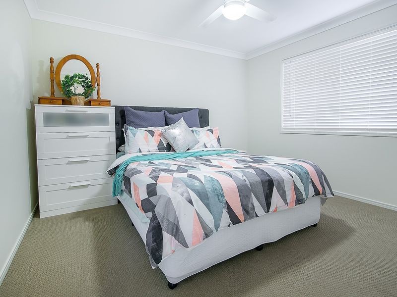 10 Cowie Street, Deebing Heights QLD 4306
