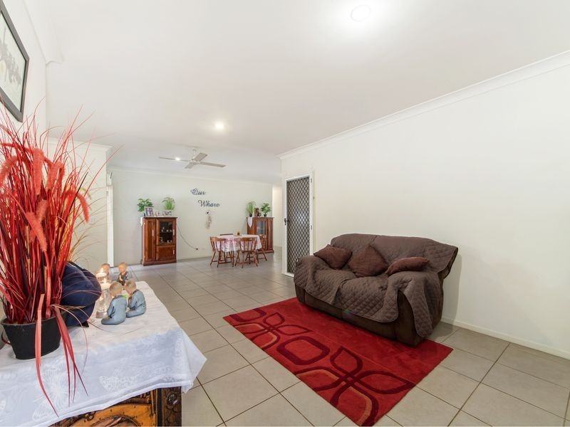 13 Macquarie Street, Booval QLD 4304